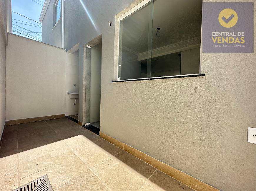 Casa à venda com 3 quartos, 116m² - Foto 11