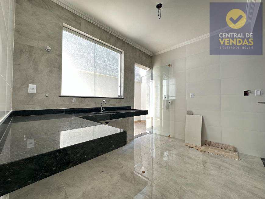 Casa à venda com 3 quartos, 116m² - Foto 25