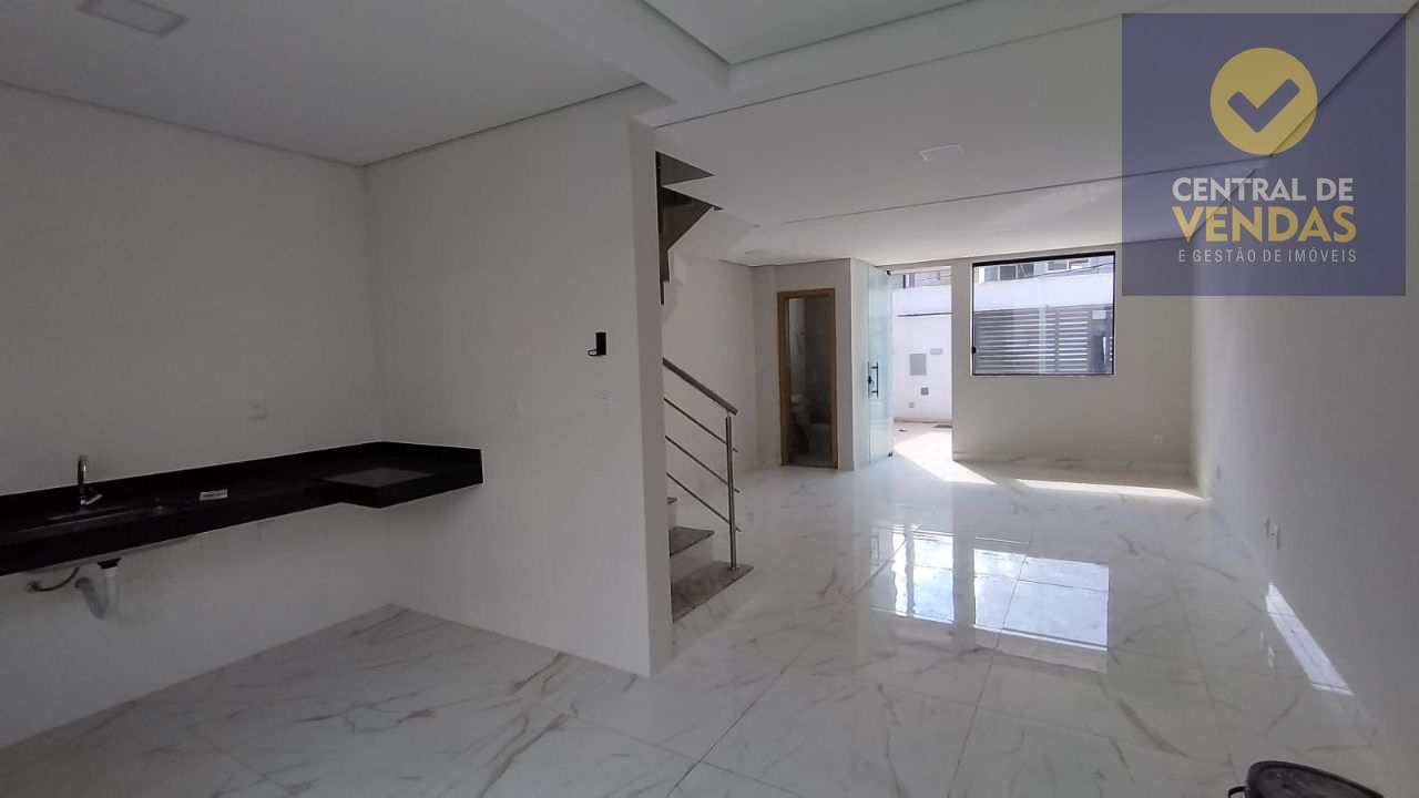 Casa à venda com 3 quartos, 148m² - Foto 3