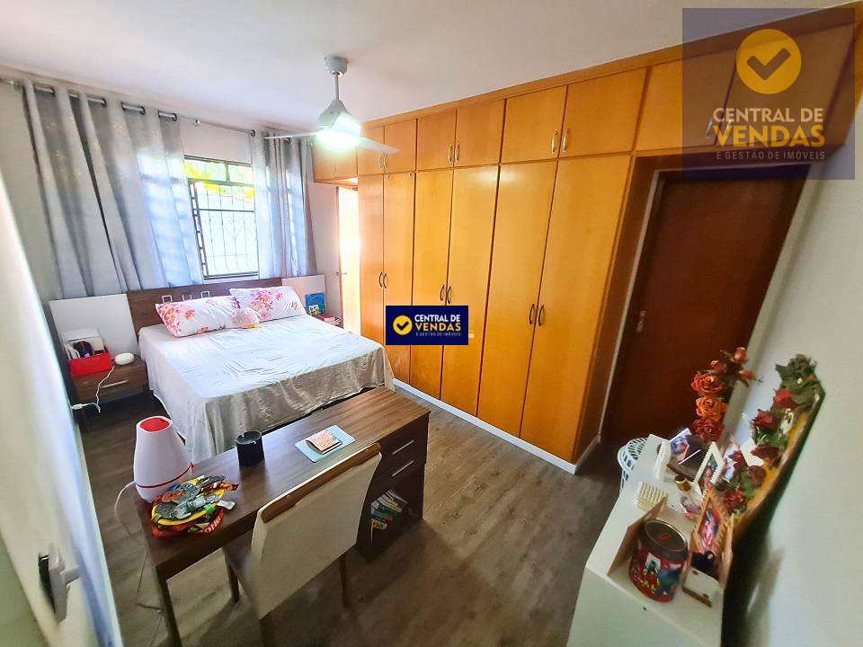 Casa à venda com 3 quartos, 180m² - Foto 6