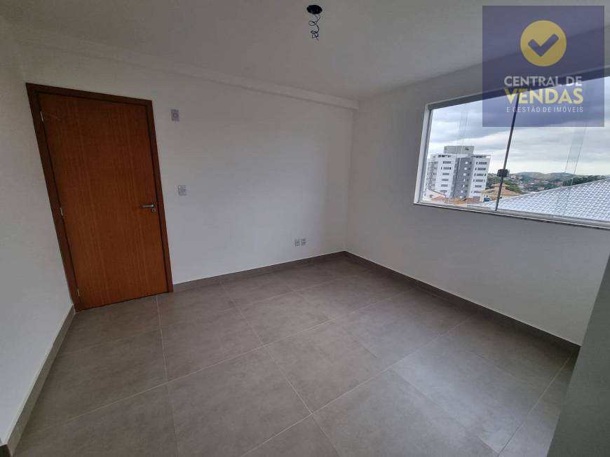 Cobertura à venda com 3 quartos, 170m² - Foto 3