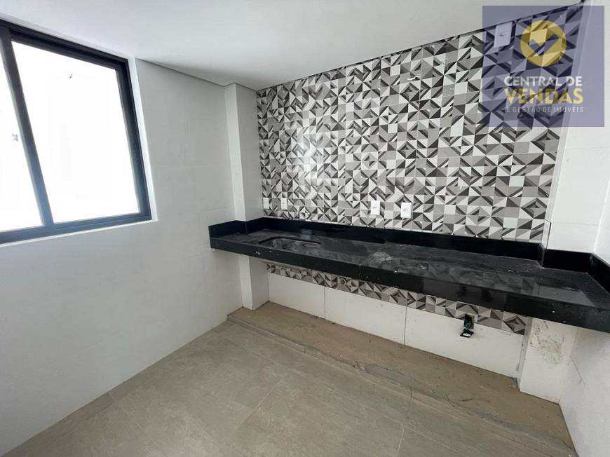 Casa à venda com 3 quartos, 120m² - Foto 8