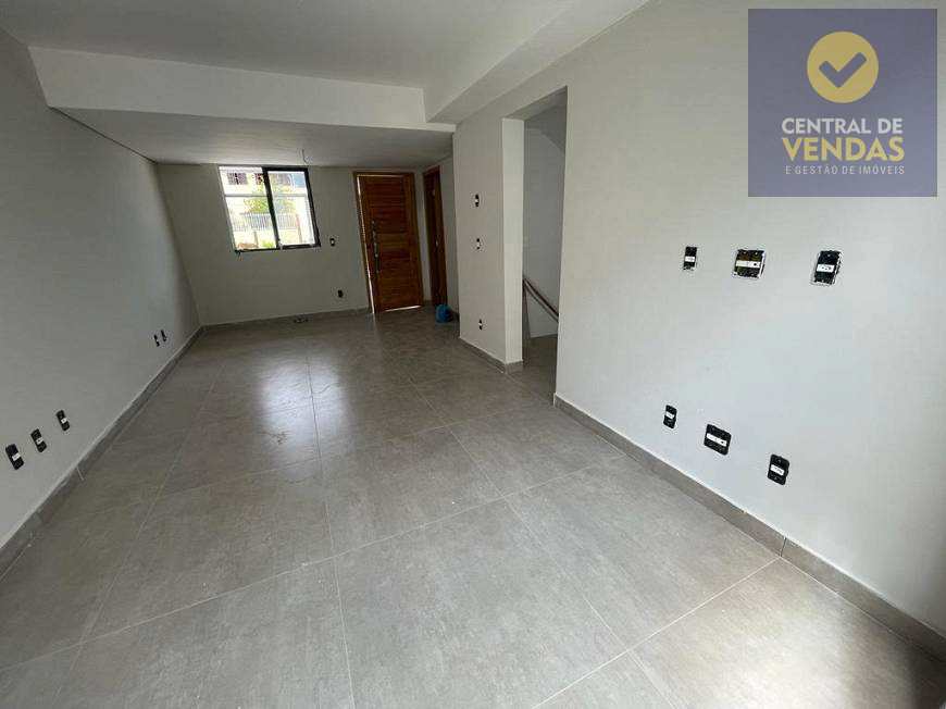 Casa à venda com 3 quartos, 120m² - Foto 3