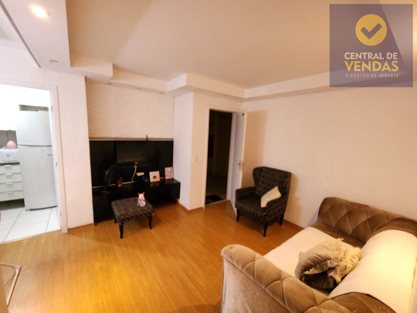 Apartamento à venda com 2 quartos, 56m² - Foto 6