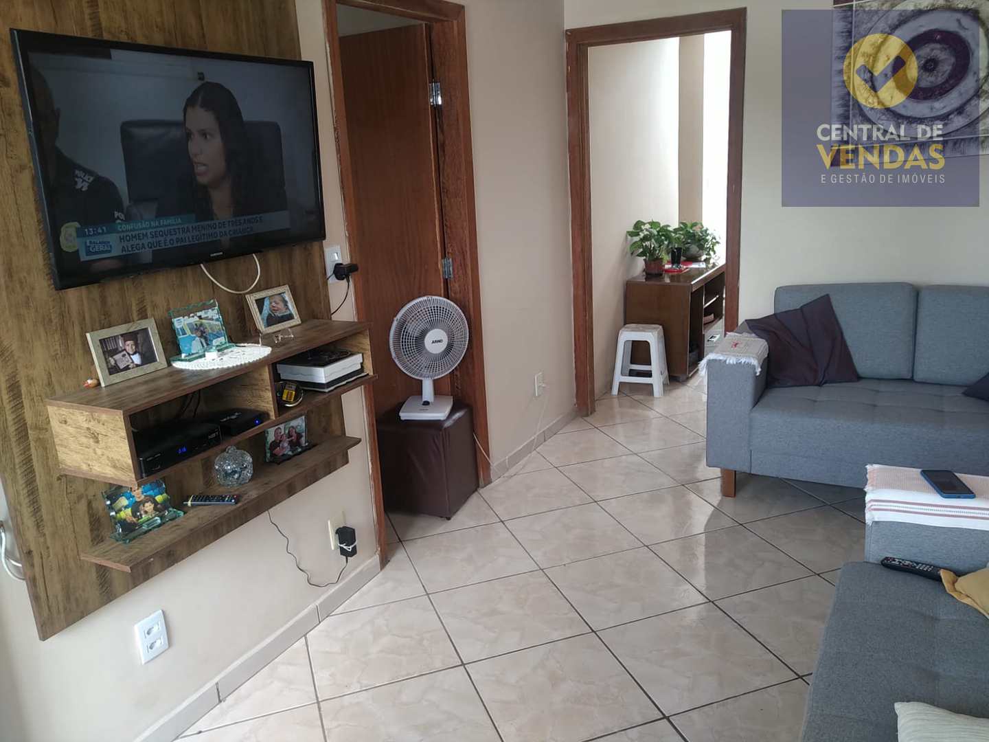 Casa à venda com 5 quartos, 300m² - Foto 4