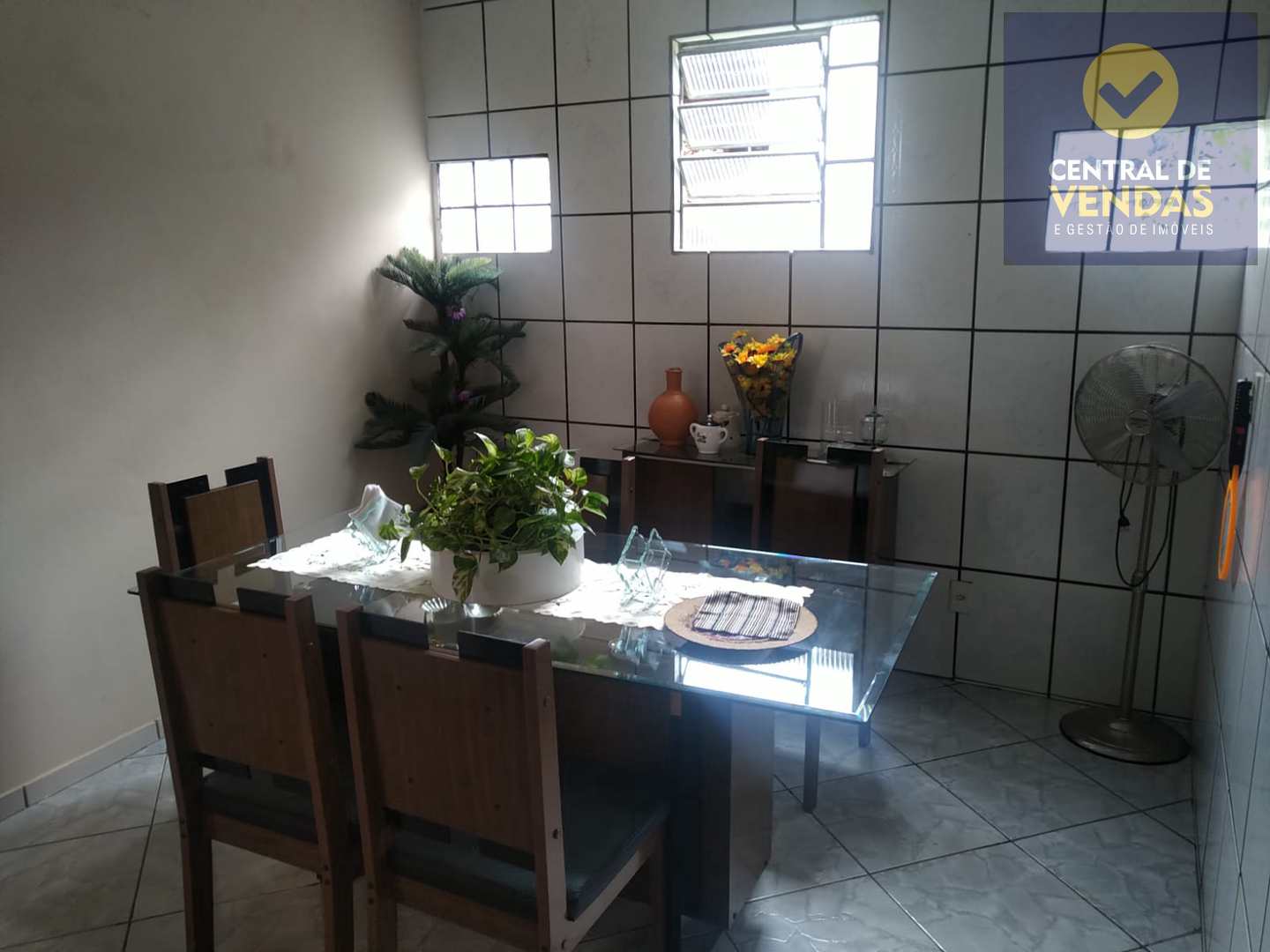 Casa à venda com 5 quartos, 300m² - Foto 10