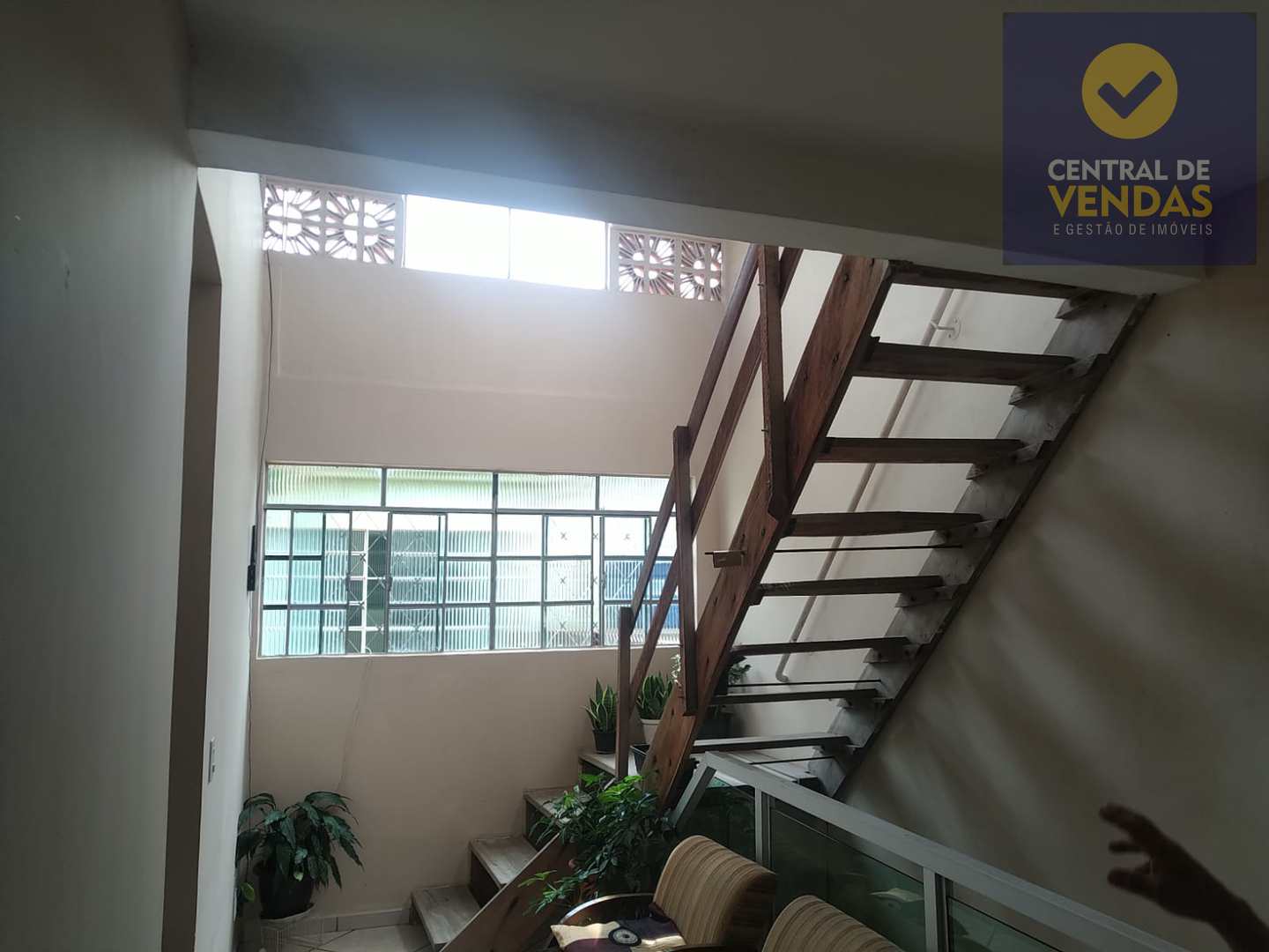 Casa à venda com 5 quartos, 300m² - Foto 18