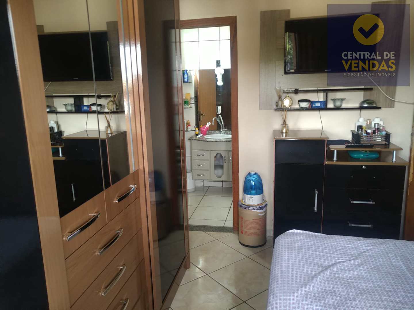 Casa à venda com 5 quartos, 300m² - Foto 21