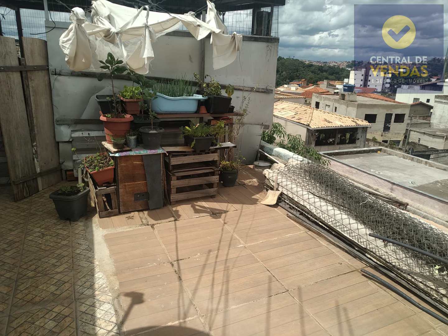 Casa à venda com 5 quartos, 300m² - Foto 32