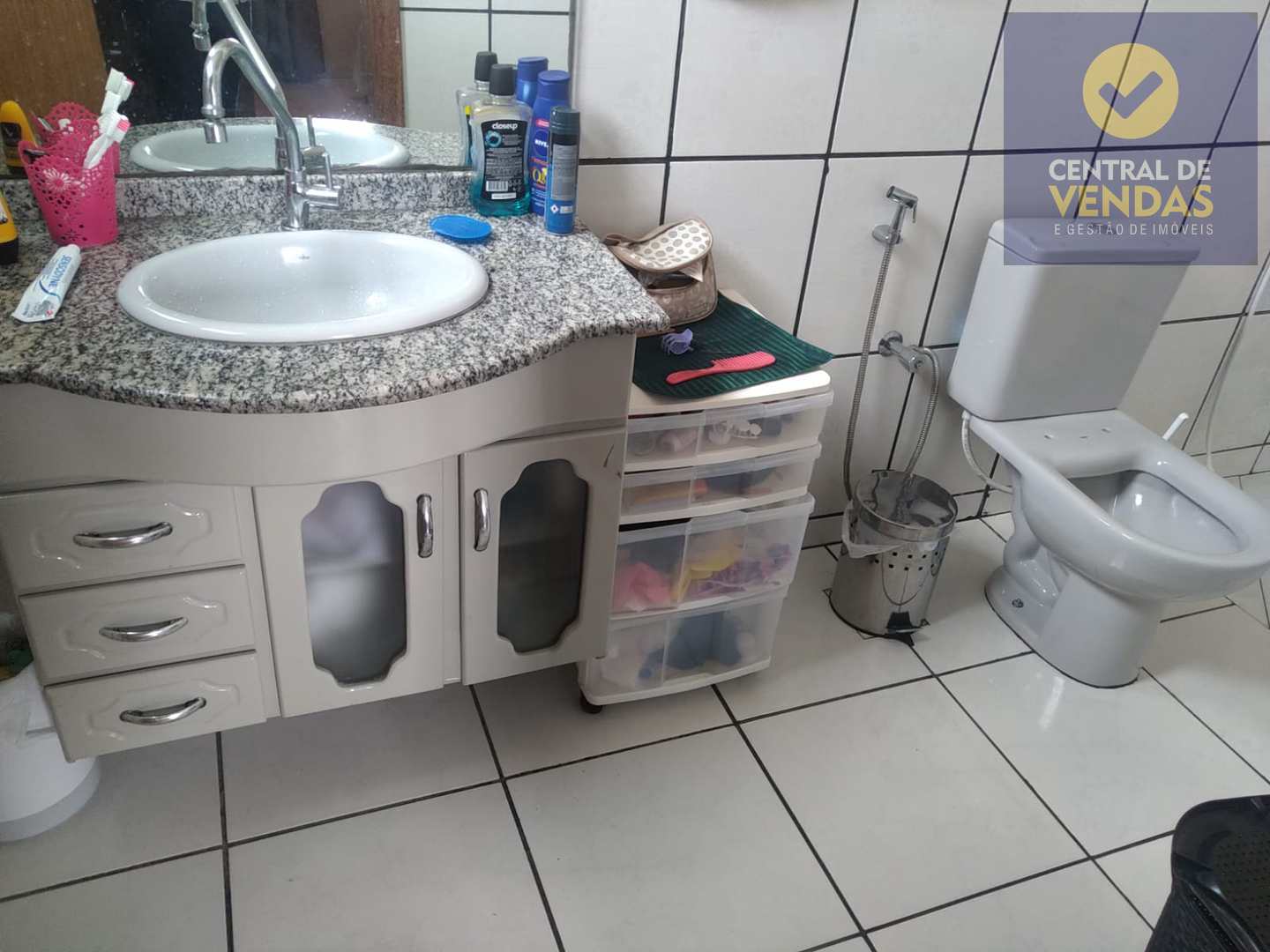 Casa à venda com 5 quartos, 300m² - Foto 37