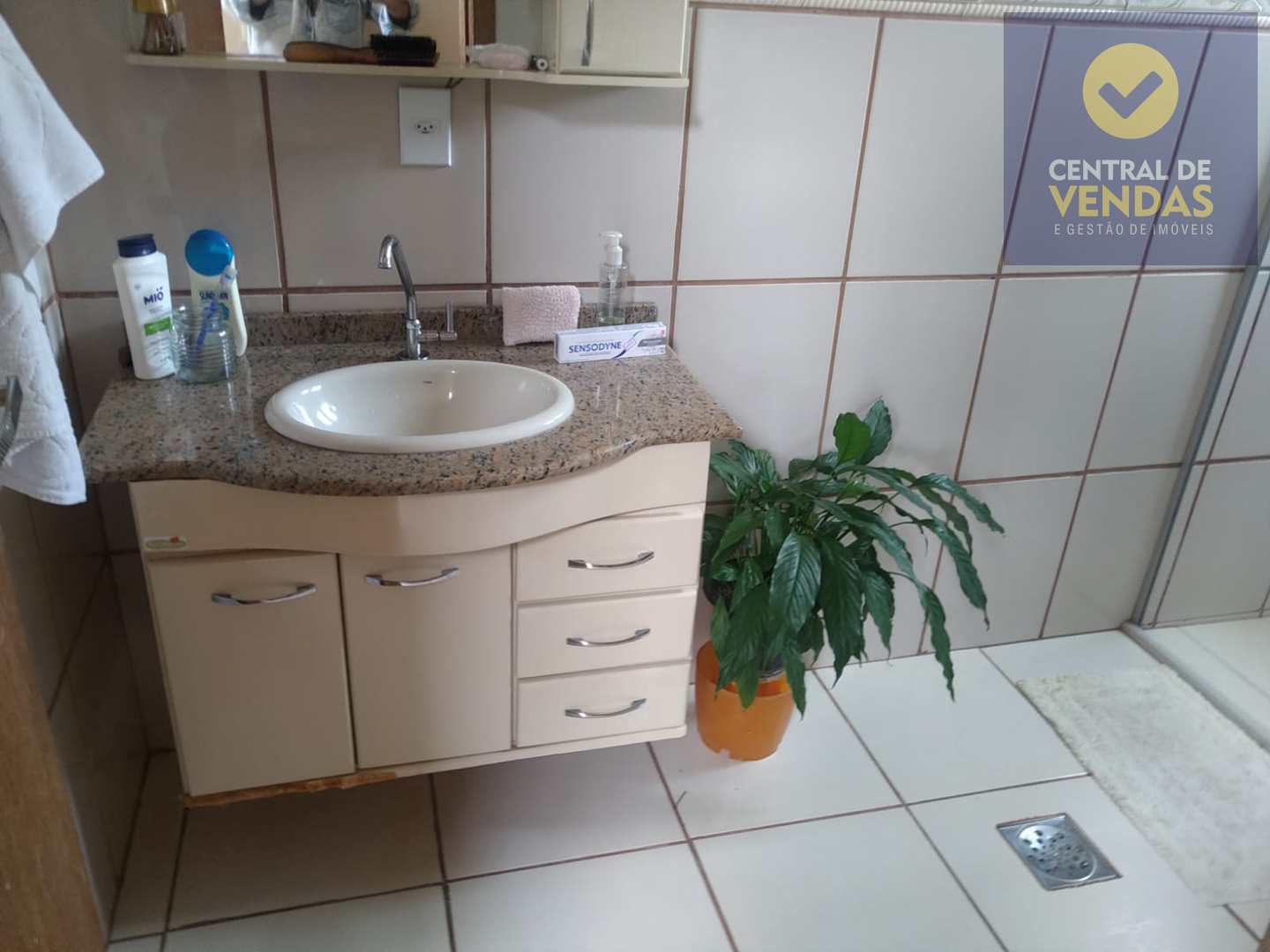 Casa à venda com 5 quartos, 300m² - Foto 35