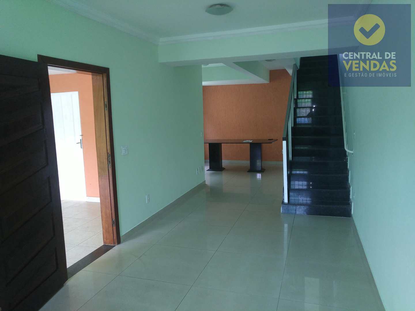 Casa para alugar com 3 quartos, 130m² - Foto 10