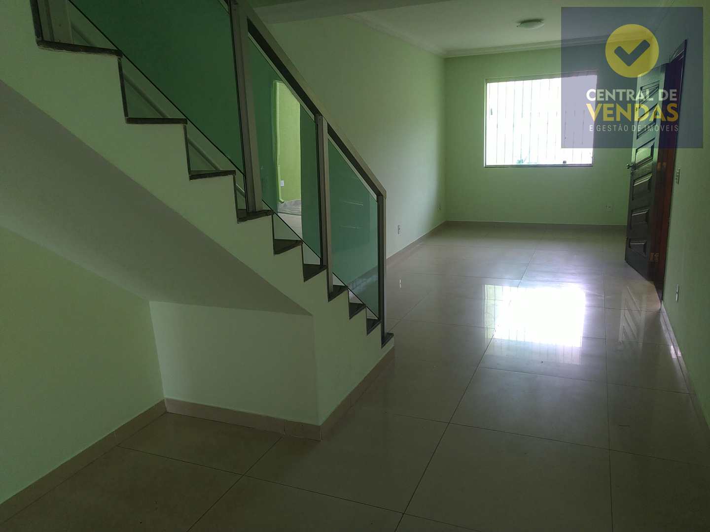 Casa para alugar com 3 quartos, 130m² - Foto 11