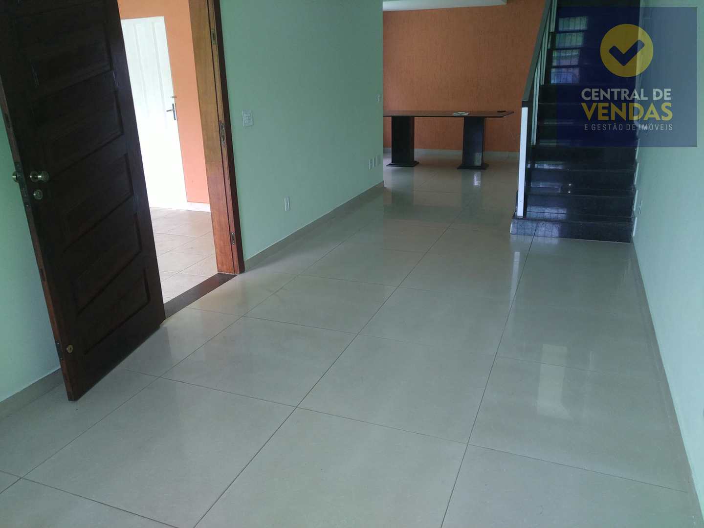 Casa para alugar com 3 quartos, 130m² - Foto 12