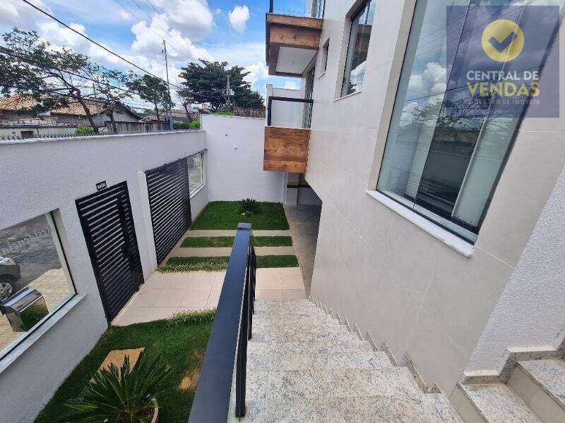 Cobertura à venda com 3 quartos, 141m² - Foto 3