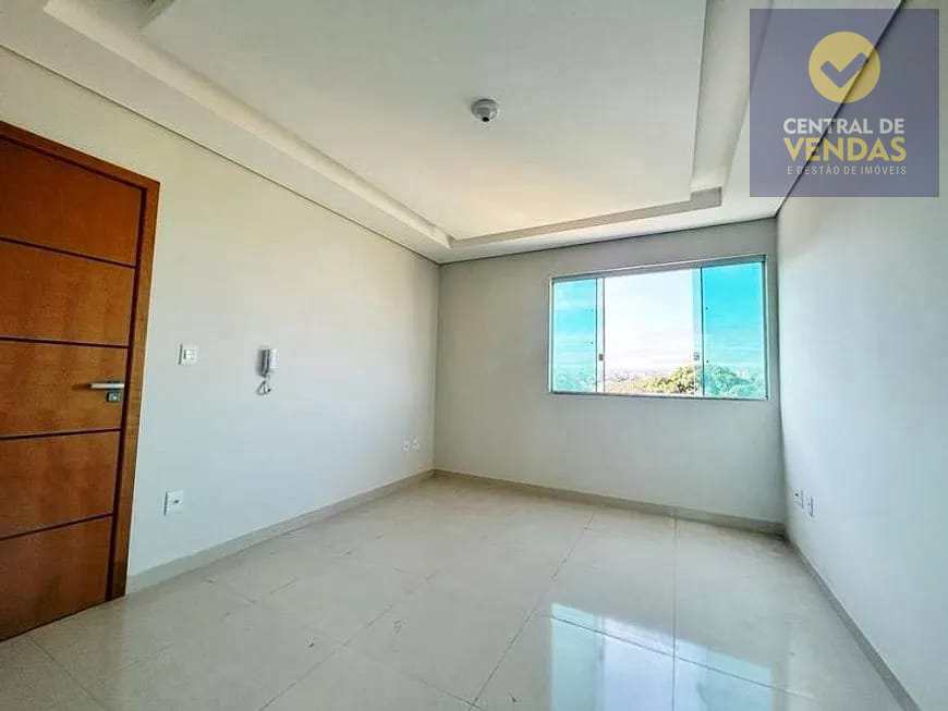 Apartamento à venda com 2 quartos, 42m² - Foto 4