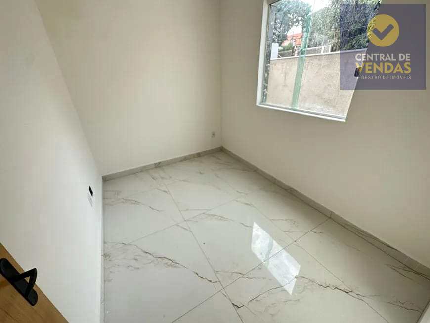 Apartamento à venda com 3 quartos, 97m² - Foto 3