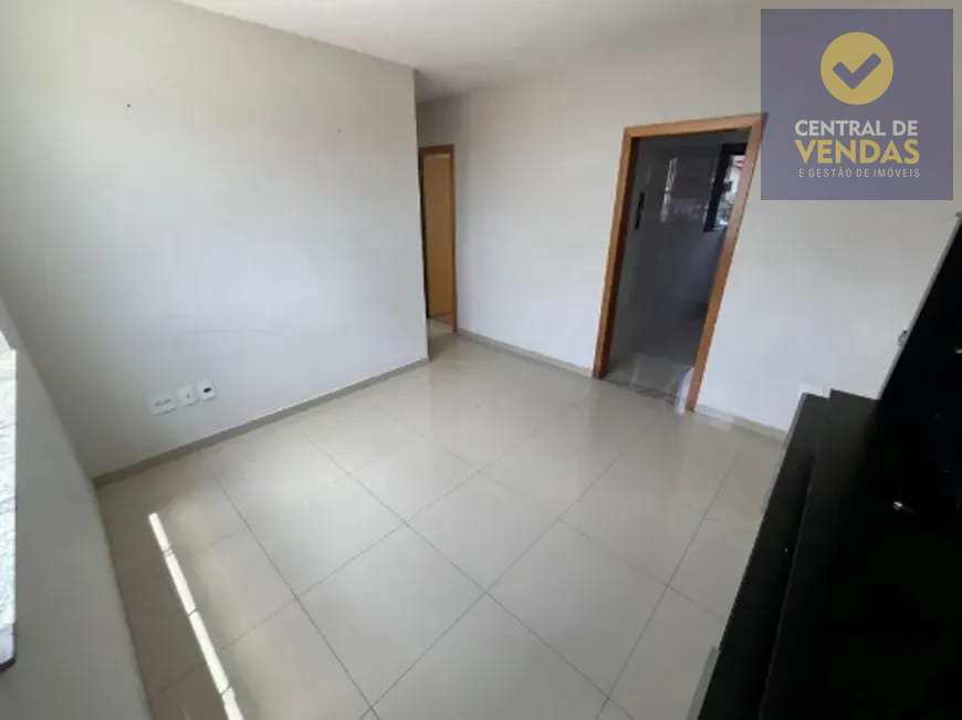 Apartamento à venda com 3 quartos, 70m² - Foto 1