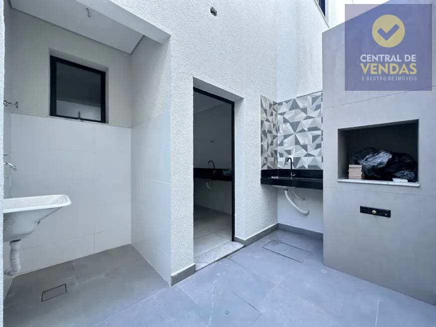 Casa à venda com 2 quartos, 84m² - Foto 6