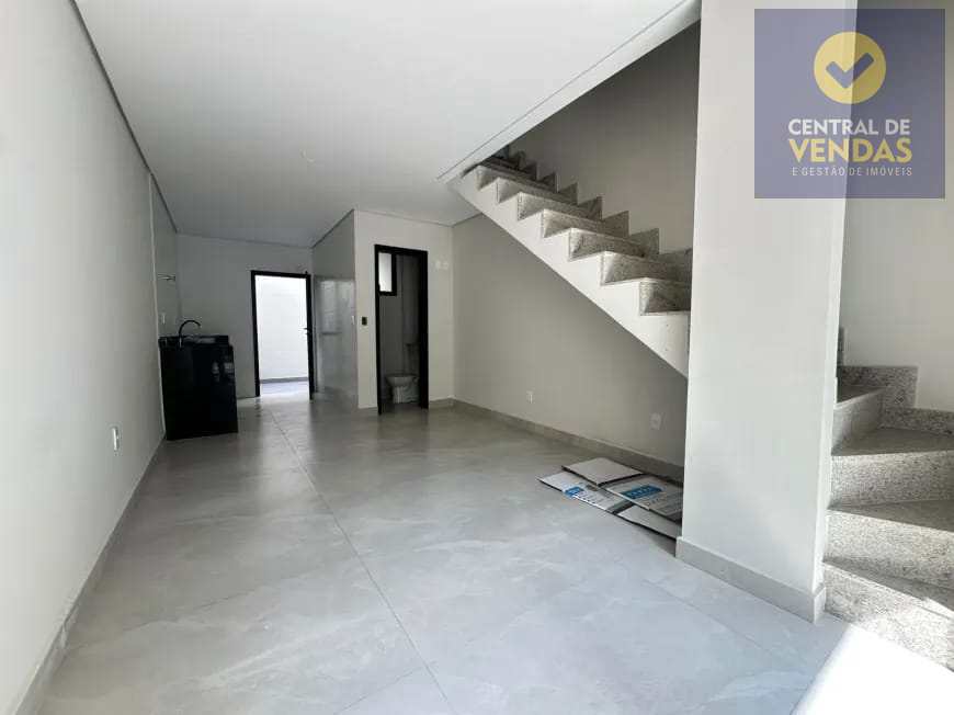 Casa à venda com 2 quartos, 84m² - Foto 13