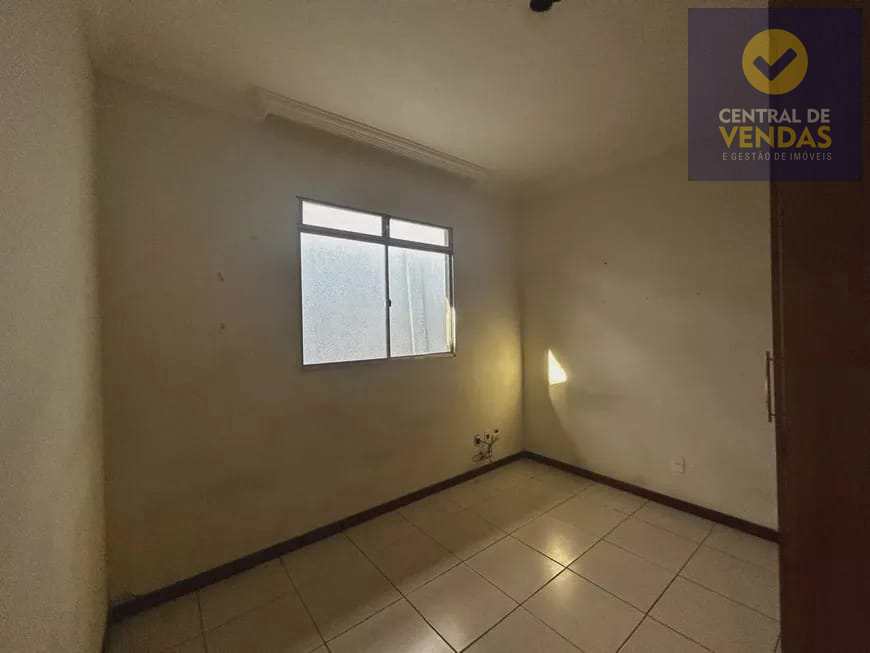 Casa à venda com 3 quartos, 104m² - Foto 9