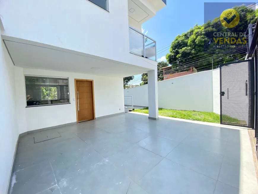 Casa à venda com 3 quartos, 150m² - Foto 7