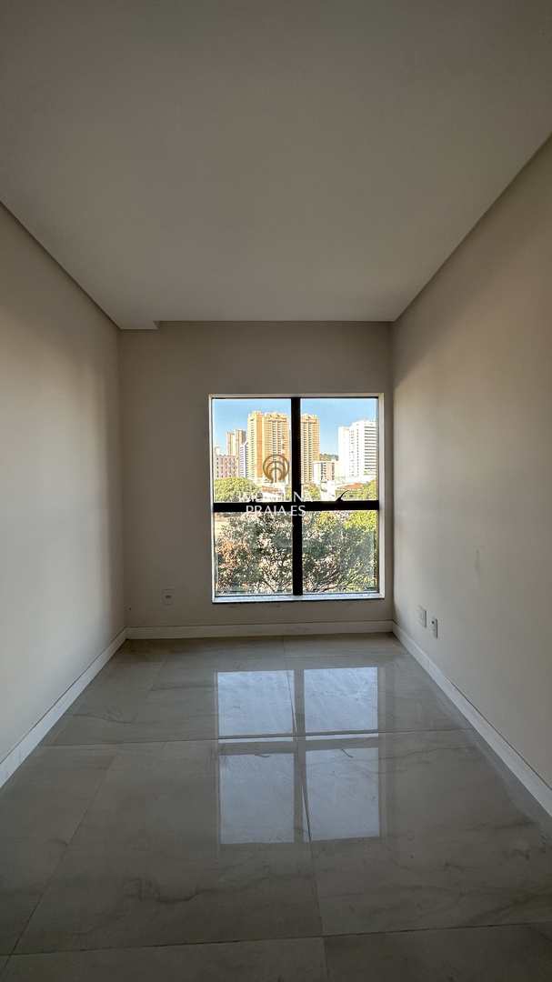 Apartamento à venda com 2 quartos, 69m² - Foto 13