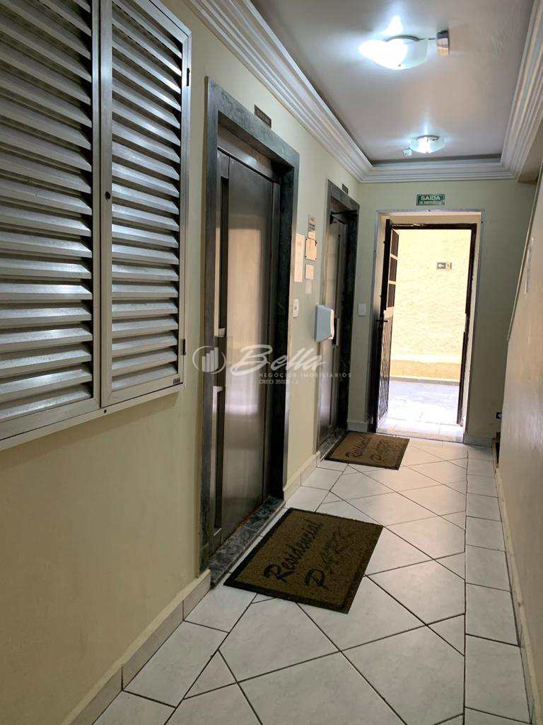 Apartamento à venda com 2 quartos, 111m² - Foto 4