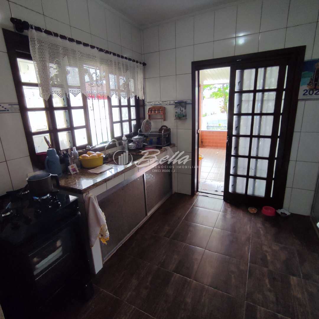 Sobrado à venda com 2 quartos, 110m² - Foto 13