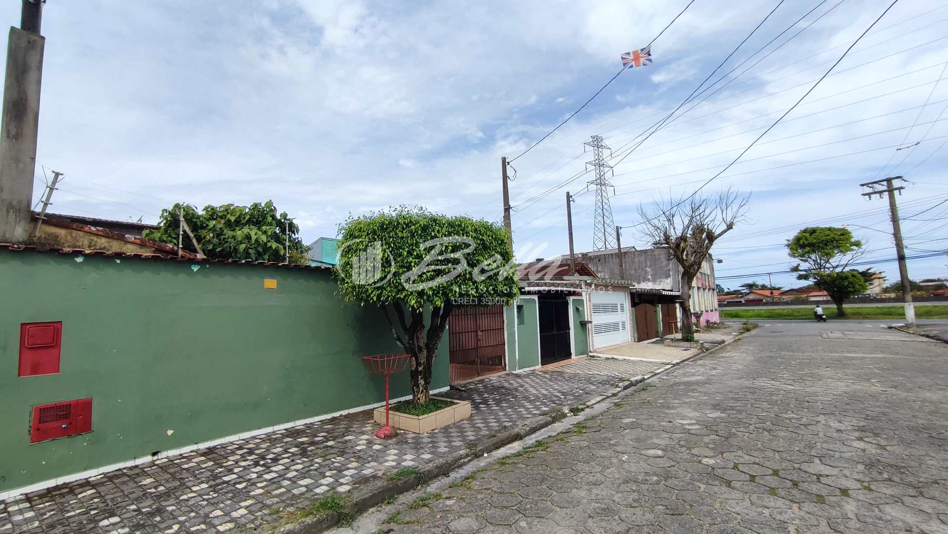 Sobrado à venda com 2 quartos, 110m² - Foto 31