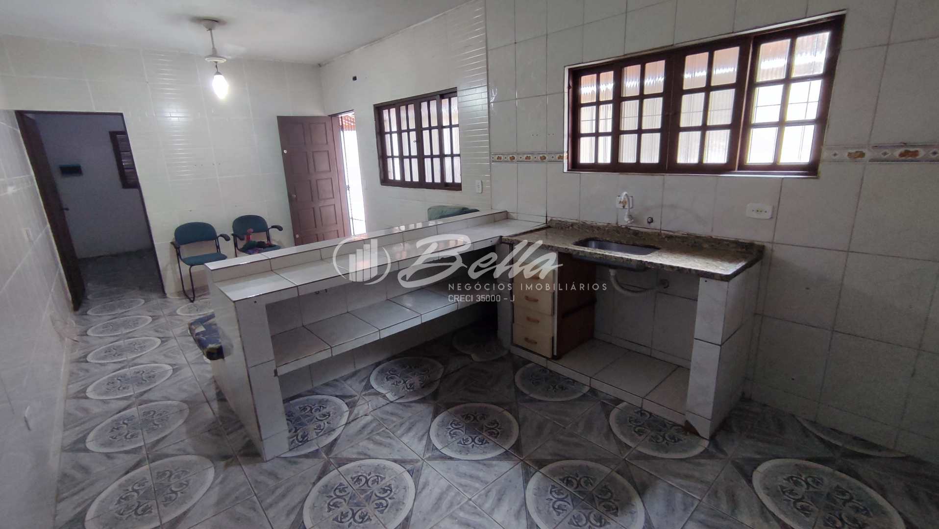 Casa à venda com 2 quartos, 89m² - Foto 6