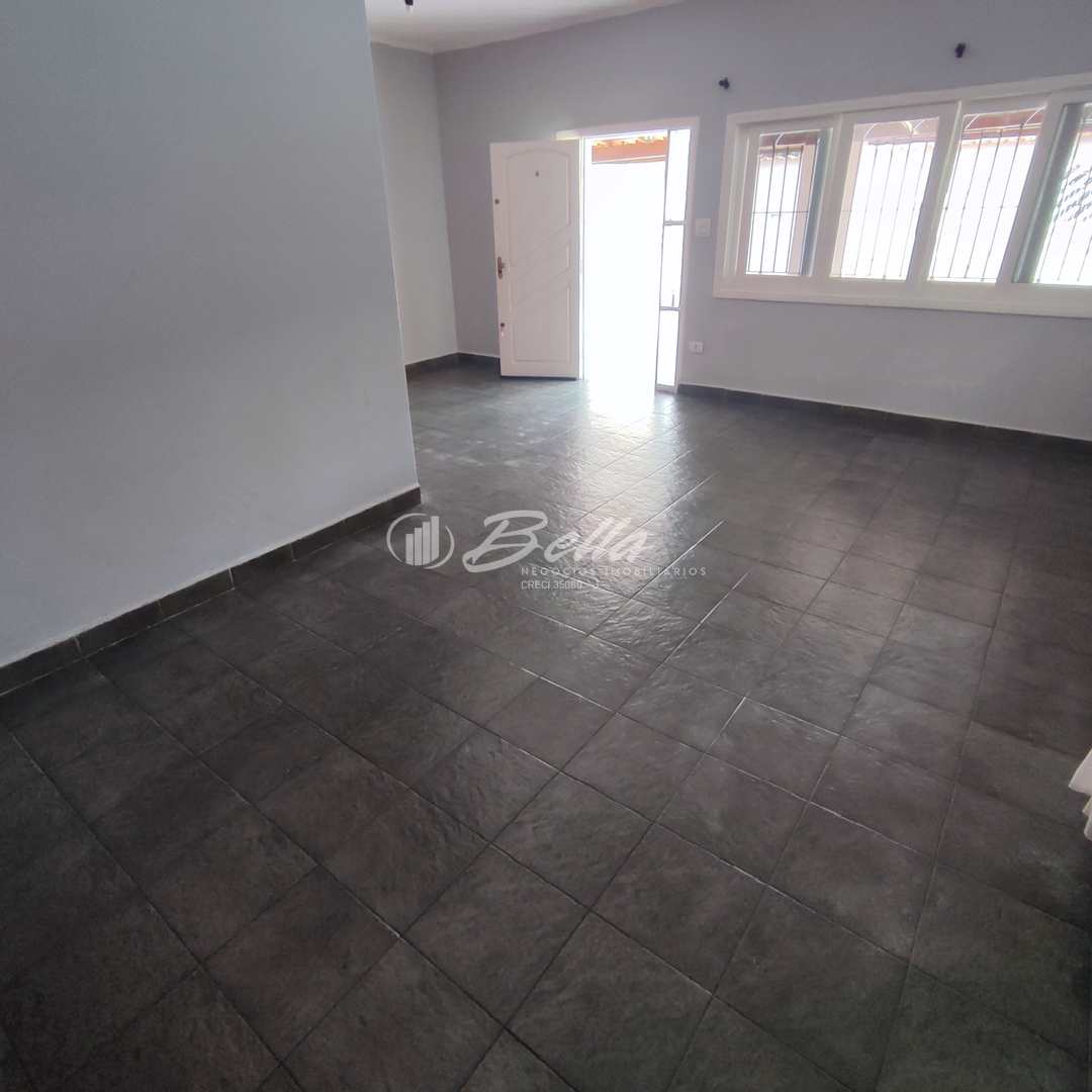 Casa à venda com 4 quartos, 185m² - Foto 9