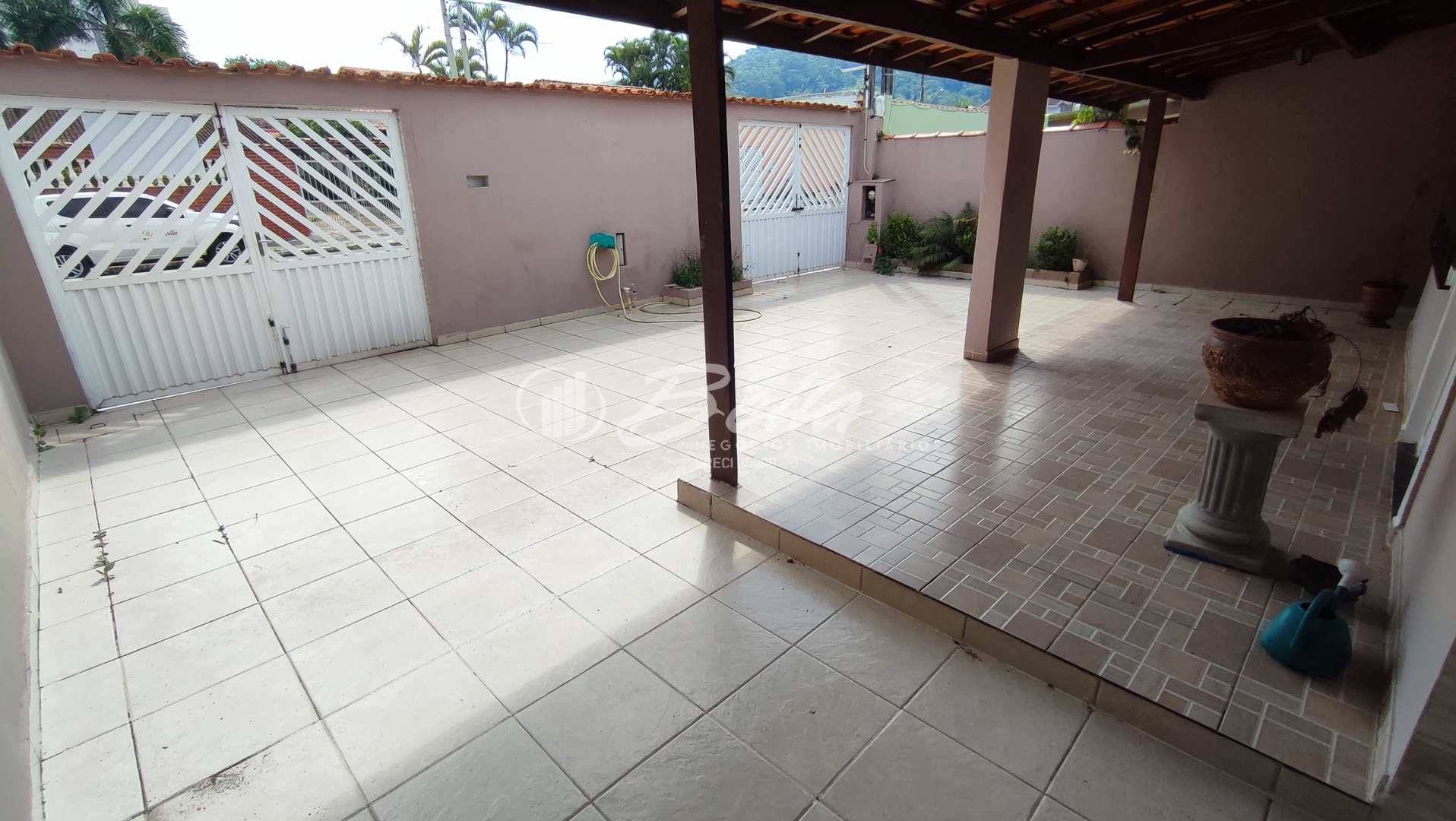 Casa à venda com 4 quartos, 185m² - Foto 8