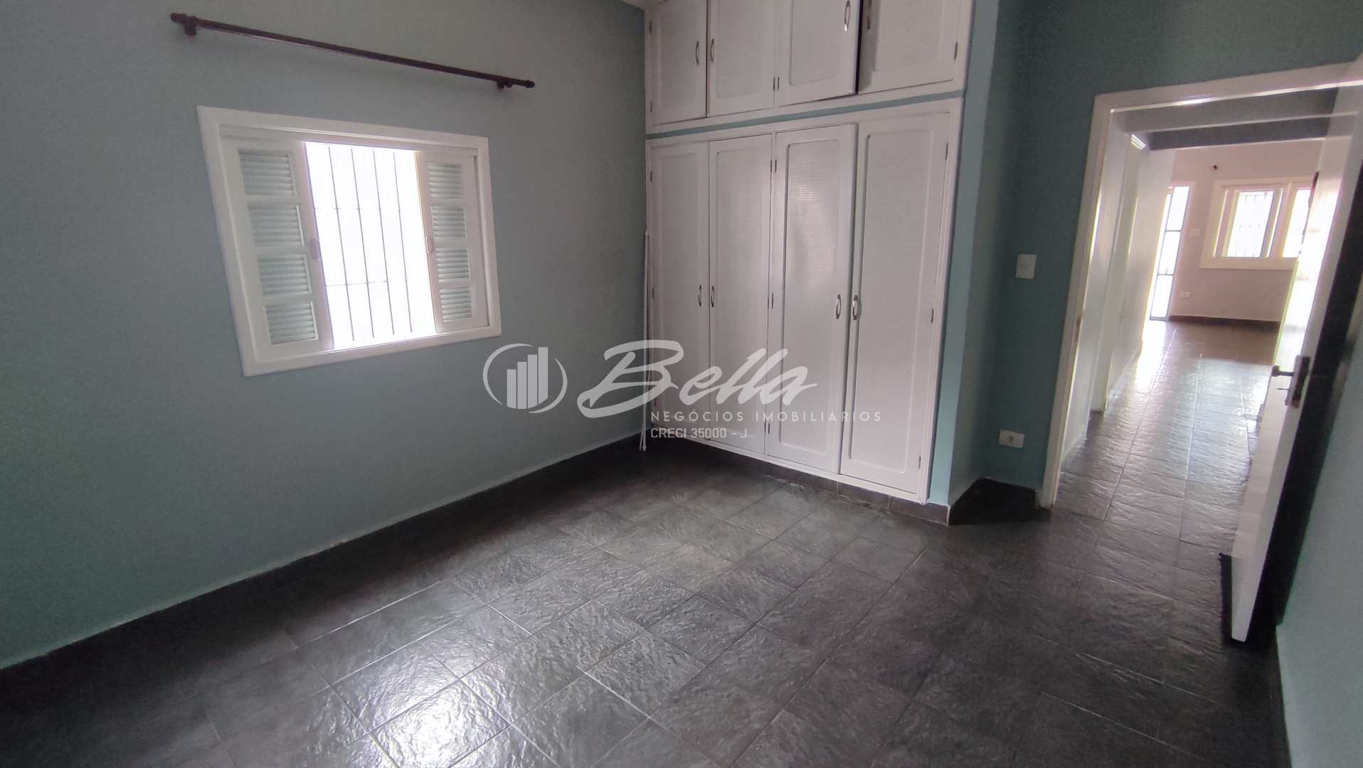 Casa à venda com 4 quartos, 185m² - Foto 18