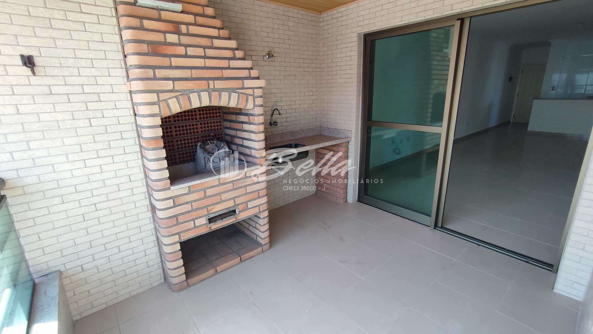 Apartamento à venda com 2 quartos, 99m² - Foto 3