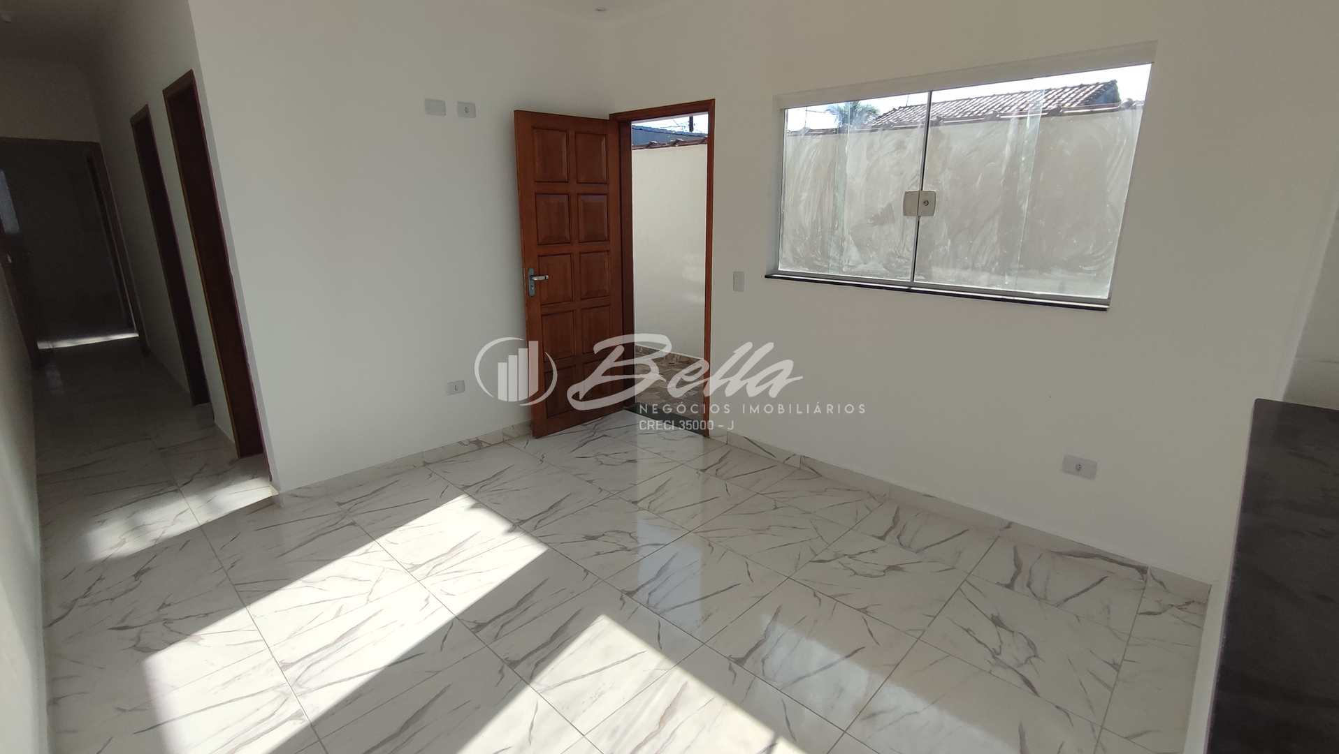 Casa à venda com 2 quartos, 89m² - Foto 4