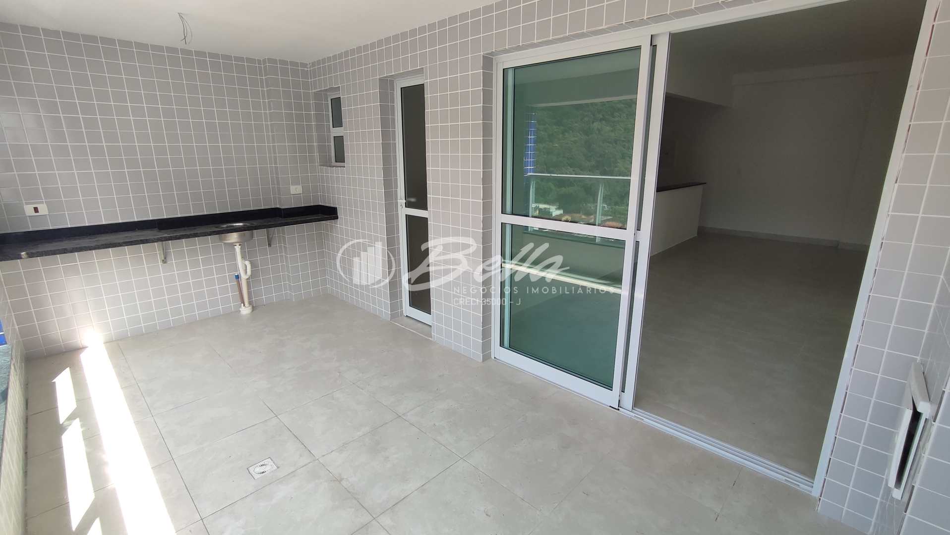 Apartamento à venda com 2 quartos, 78m² - Foto 4