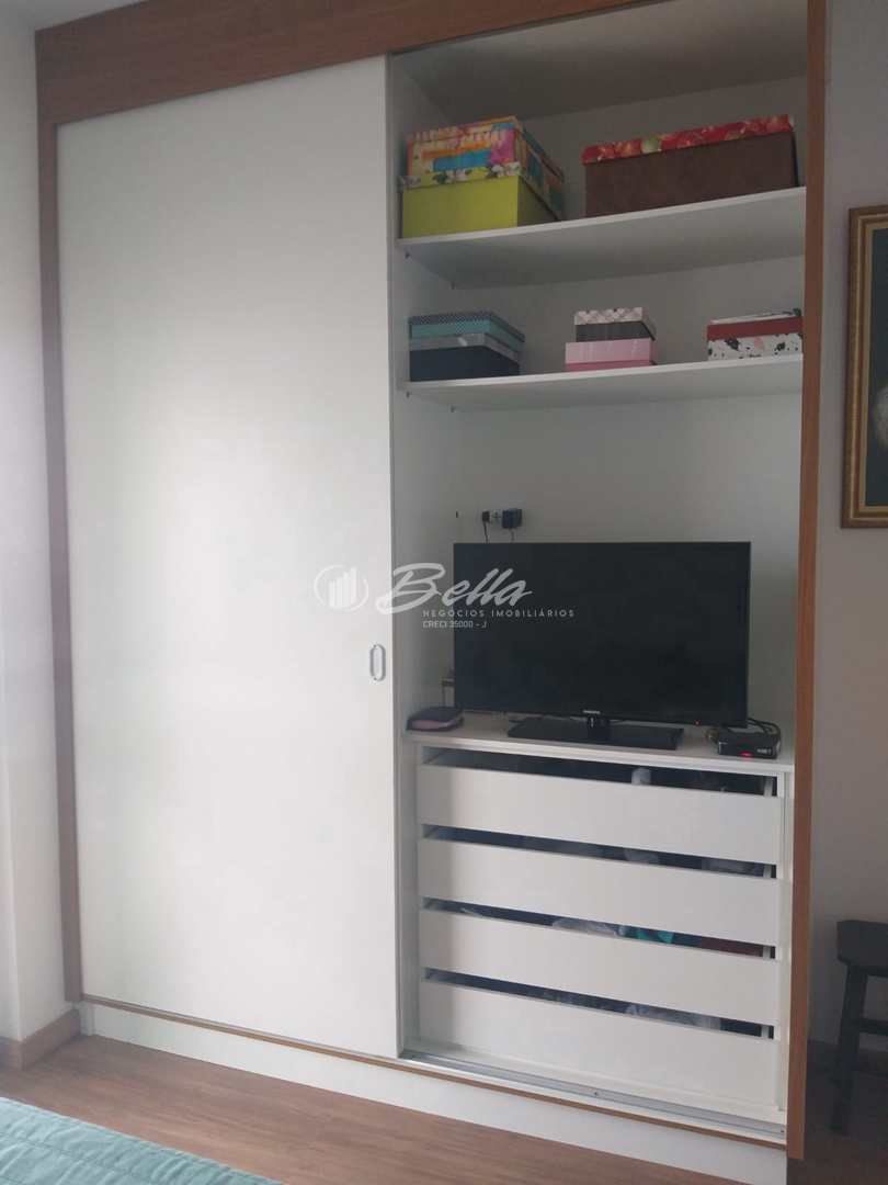 Apartamento à venda com 2 quartos, 95m² - Foto 23