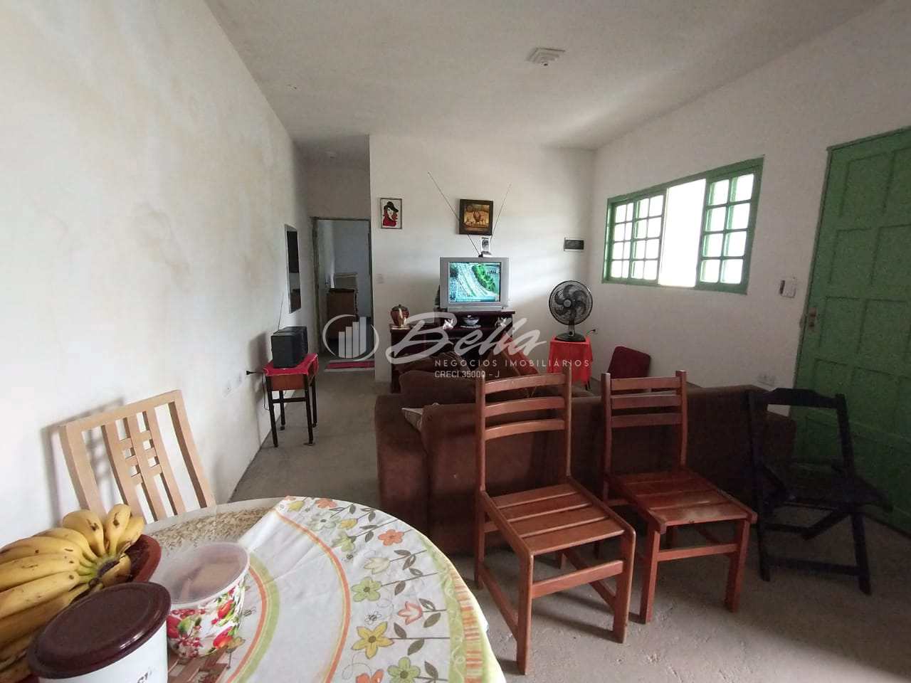 Casa à venda com 2 quartos, 70m² - Foto 9