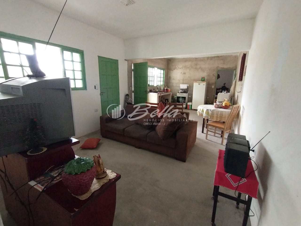 Casa à venda com 2 quartos, 70m² - Foto 8