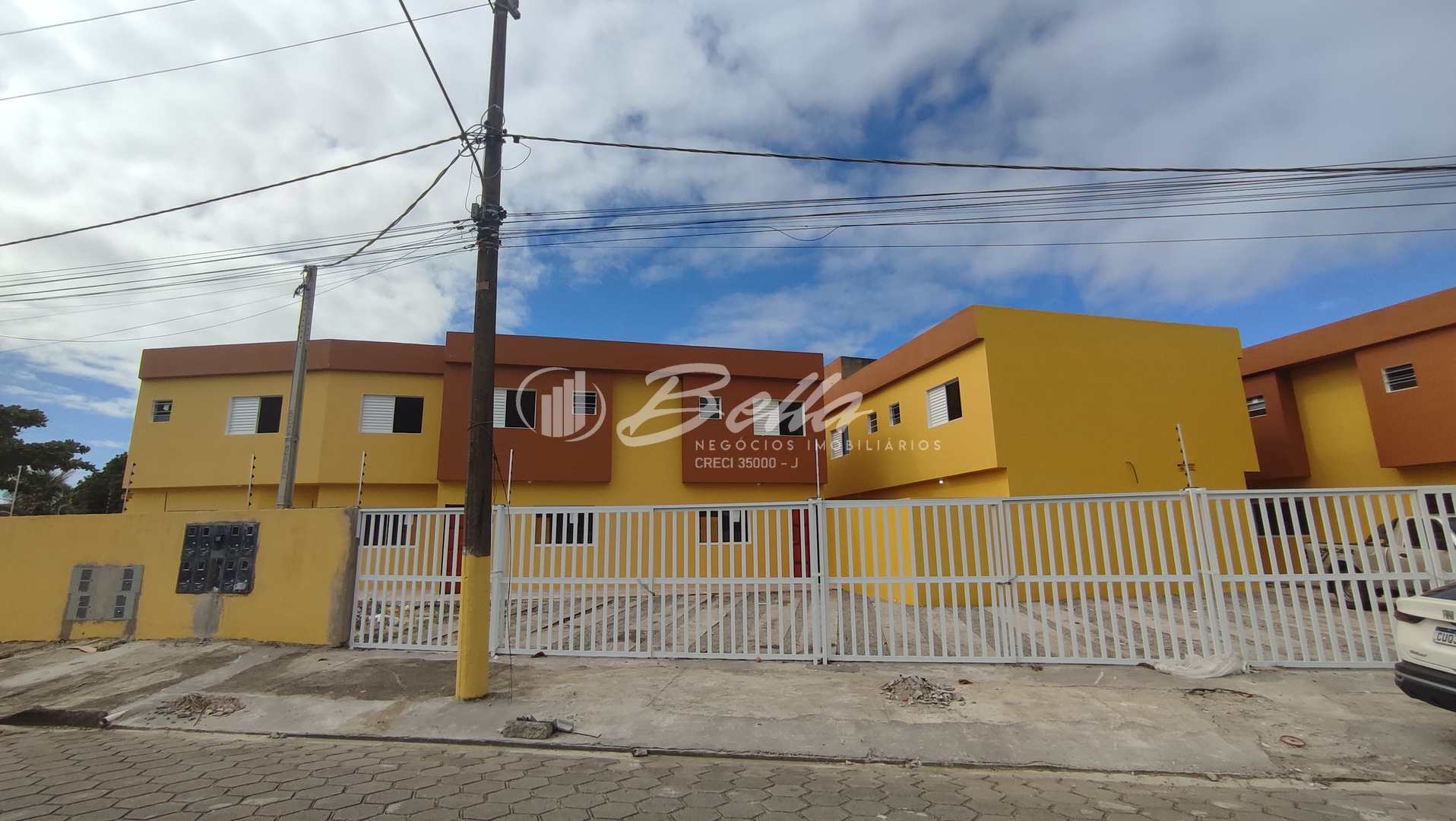 Sobrado com 2 dorms, santa terezinha, Itanhaém - R$ 350 mil, Cod: 1000