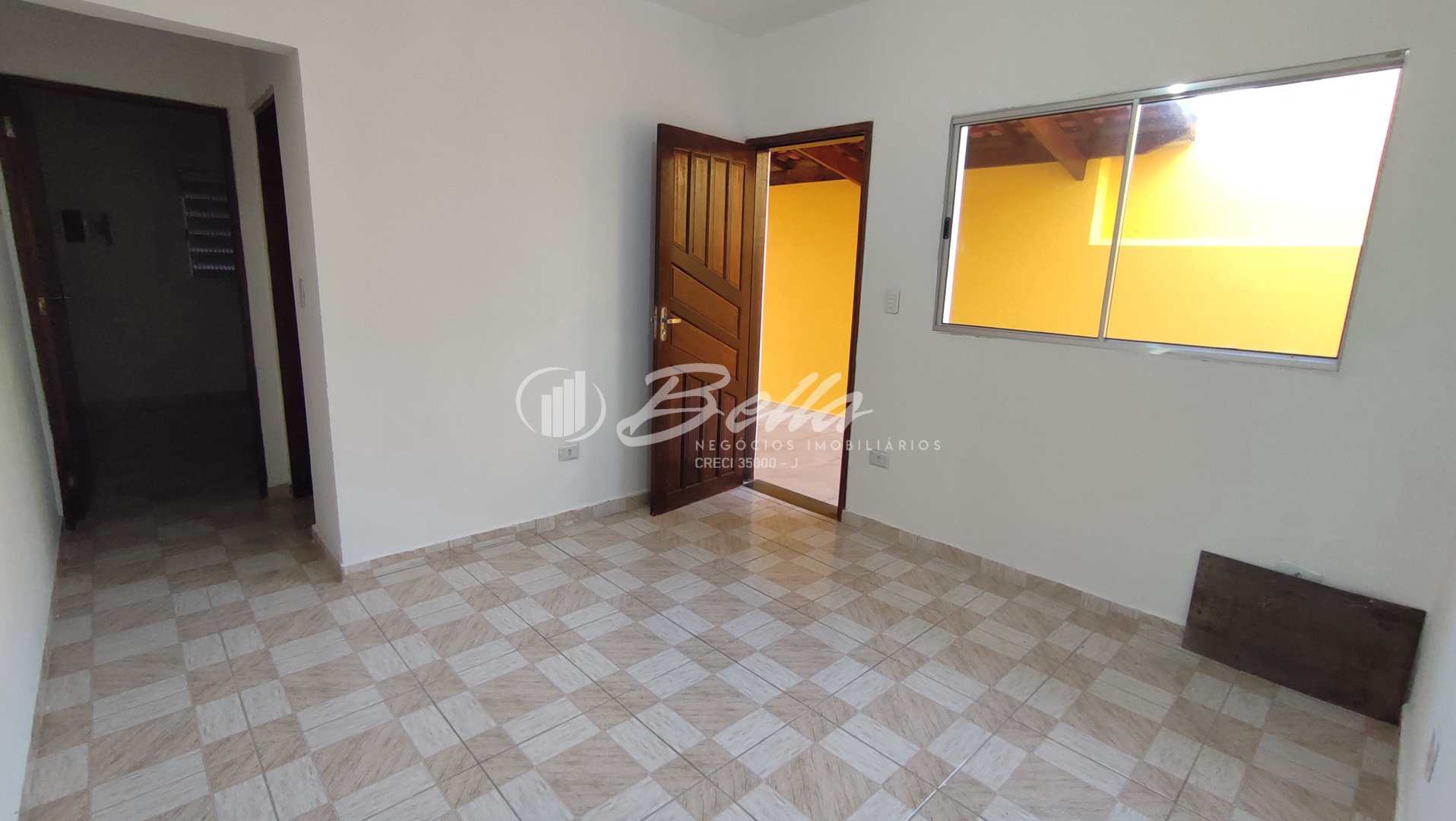 Casa à venda com 2 quartos, 70m² - Foto 5