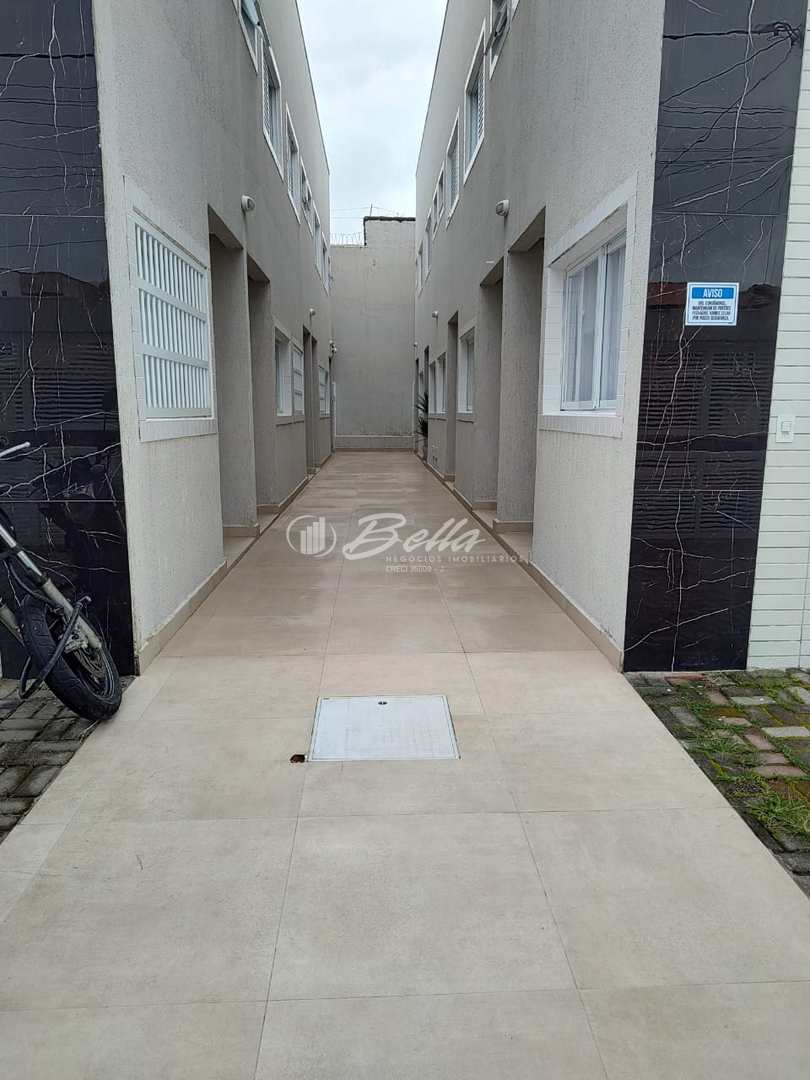 Sobrado à venda com 2 quartos, 81m² - Foto 1