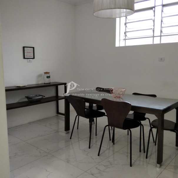 Casa à venda com 3 quartos, 200m² - Foto 8