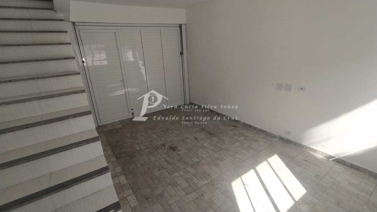 Casa à venda com 2 quartos, 65m² - Foto 16