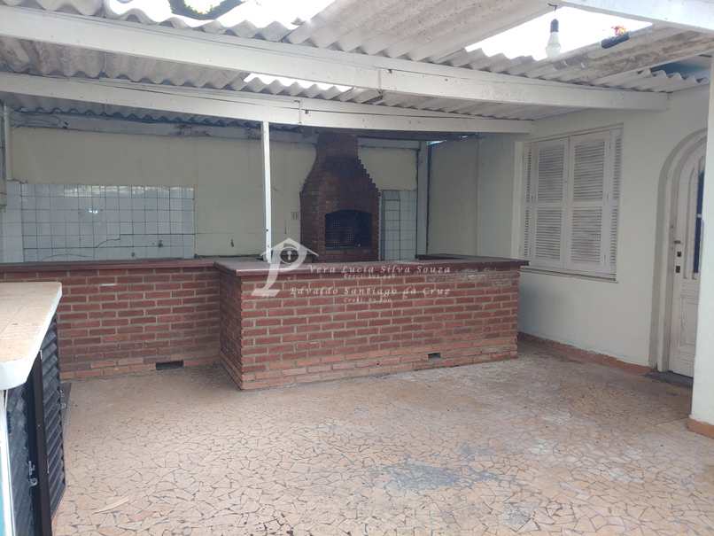 Casa à venda com 5 quartos, 250m² - Foto 1