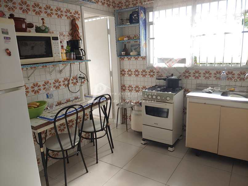 Apartamento à venda com 2 quartos, 100m² - Foto 4