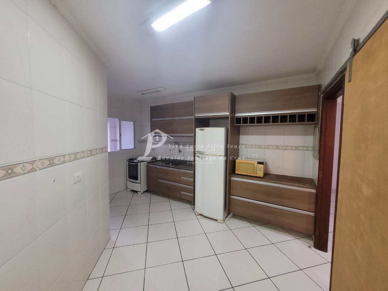 Apartamento à venda com 2 quartos, 90m² - Foto 4