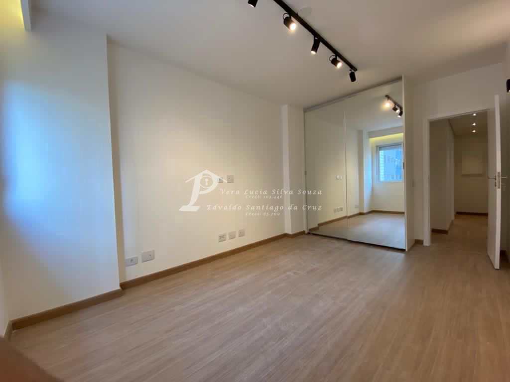 Apartamento à venda com 3 quartos, 127m² - Foto 16