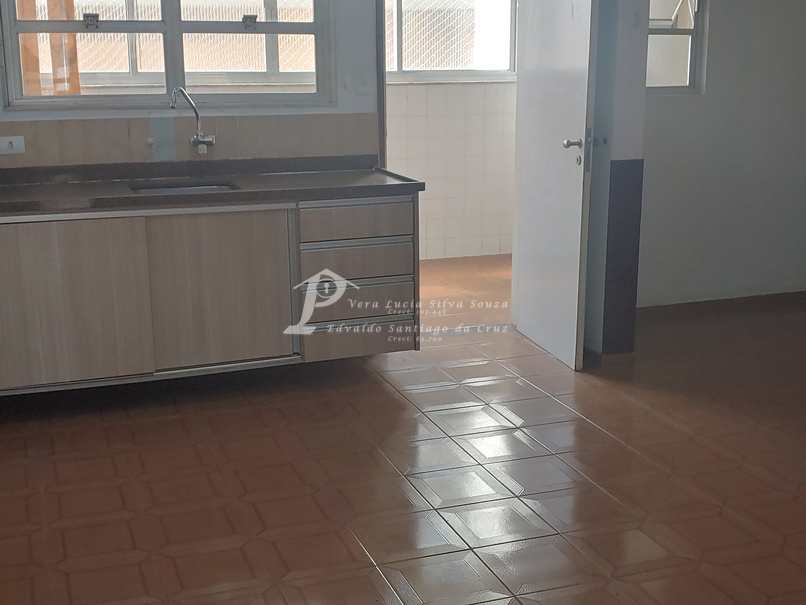 Apartamento para alugar com 3 quartos, 120m² - Foto 4